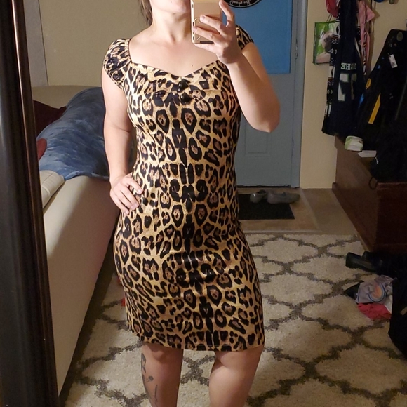 Collectif Dresses & Skirts - Collectif Leopard Pinup Rockabilly dress 10 L